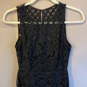 Vera Wang black lace dress